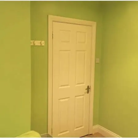 Homestay Lee Valley - City